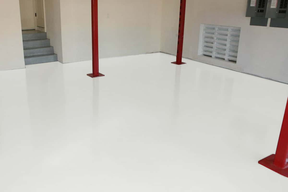 RAL9003 Signalweiss epodex epoxid harz bodenbeschichtung epoxy giesharz flooring RAL9003 Signalweiss epodex epoxid harz bodenbeschichtung epoxy giesharz flooring