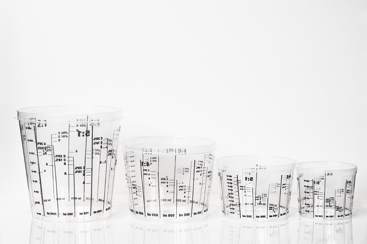 C6u_folidip-epoxidharz-spruehfolie-messbecher