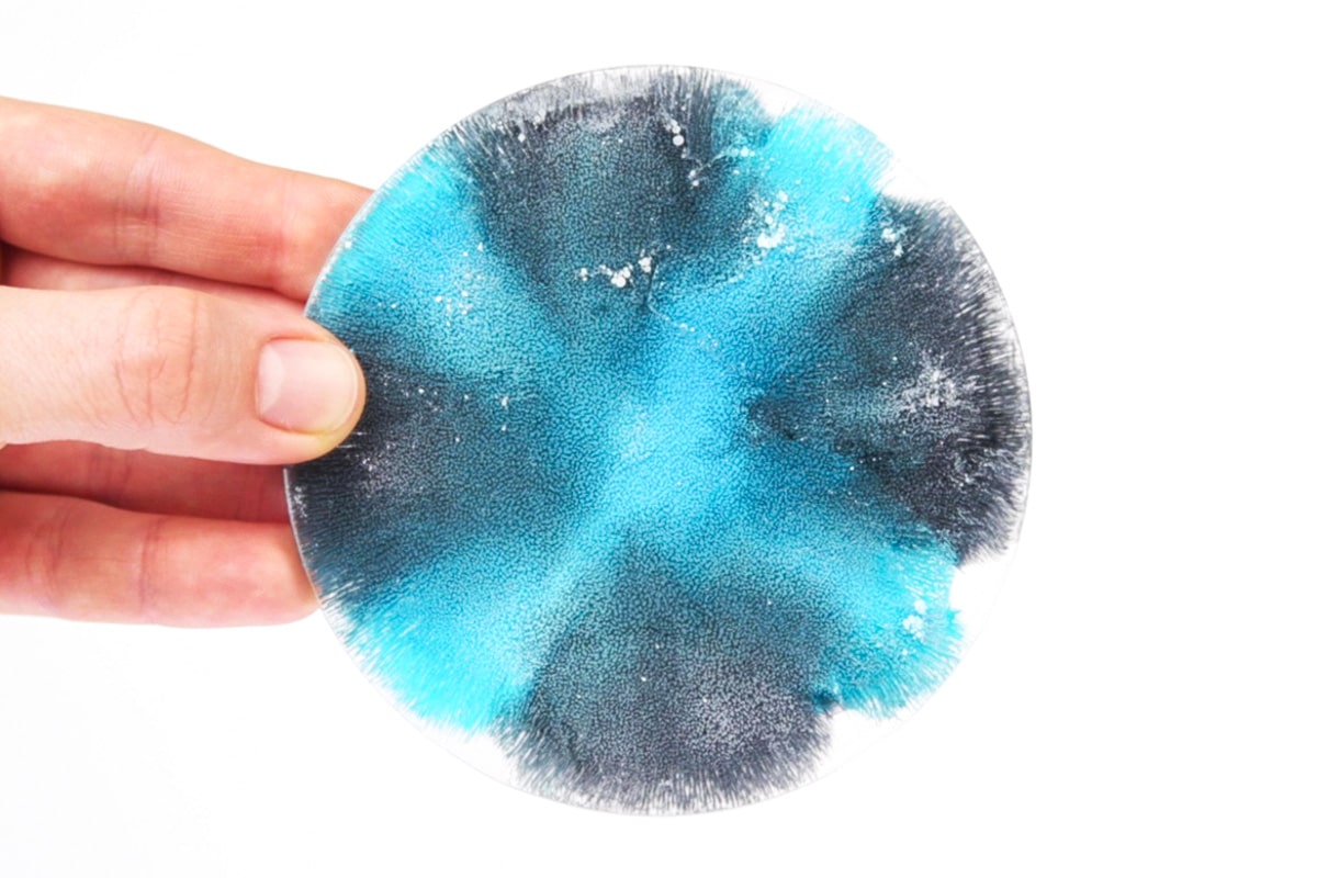 MwS_alcohol-ink-epoxy-Zircon-Blue